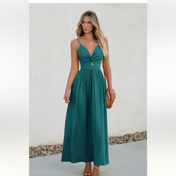 Cupshe Dresses & Skirts - Cupshe Aqua Front Twist & Keyhole Maxi Dress